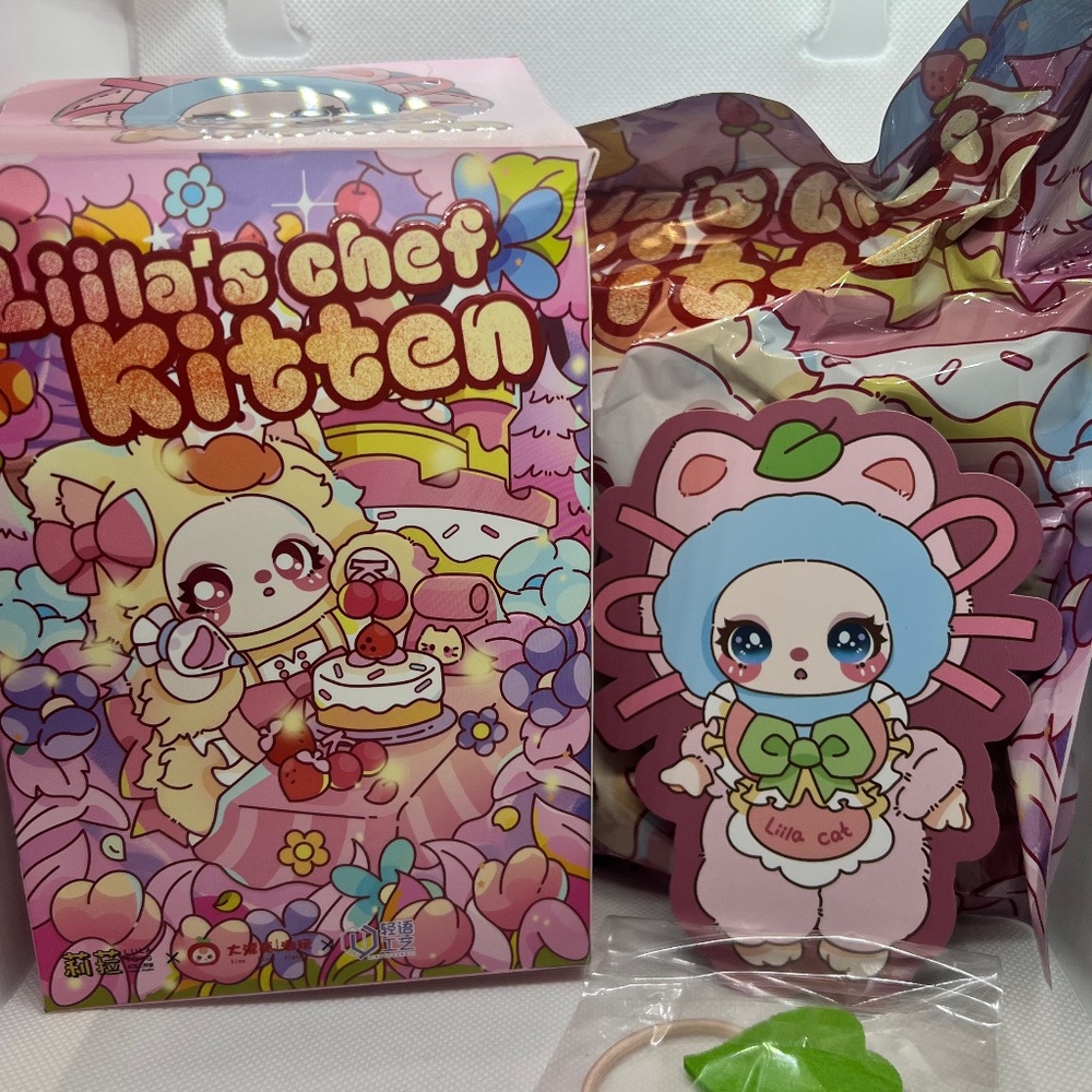 Kawaii Liilas White Peach Jan Donut Bag Charm Keychain